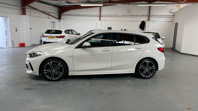 BMW 1 Series 118i [136] M Sport 5dr [Live Cockpit Professional] Petrol Hatchback